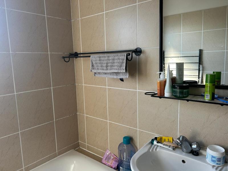 To Let 2 Bedroom Property for Rent in Lansdowne Western Cape